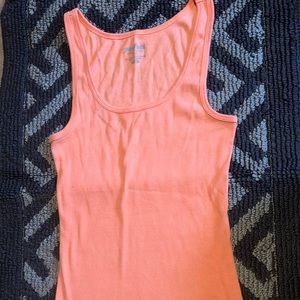 Bundle 3 for $11 Perfect fitted orange tank